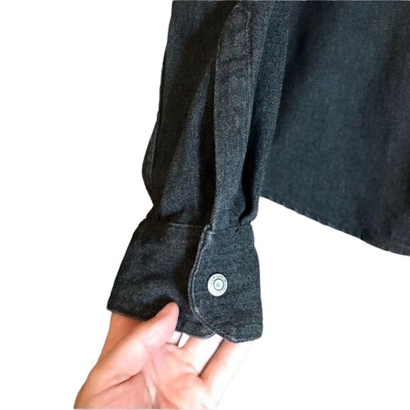 Gap grey button down top - Picture 8 of 9